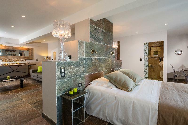 Hotel La Lagune Лучиана Екстериор снимка